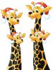 Giraffamilie med nissehuer